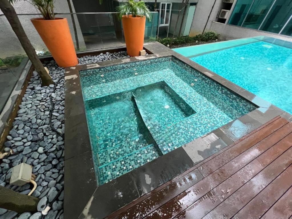 Signature Apartment At Mercu Summer Suites Klcc Kuala Lumpur Ngoại thất bức ảnh